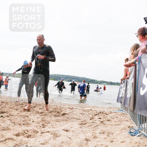 21.06.2026 - Viking Triathlon Michael Strokosch http://msf.ph/oto/9825582 21.06.2026 10:34:55 Schwimmen 26, 51, 82, 118, 161, 199, 255, 386, 536 meine-sportfotos.de