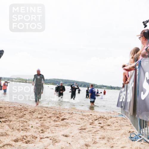 21.06.2026 - Viking Triathlon Michael Strokosch http://msf.ph/oto/9825586 21.06.2026 10:34:56 Schwimmen 26, 82, 118, 161, 199, 255, 386, 536 meine-sportfotos.de