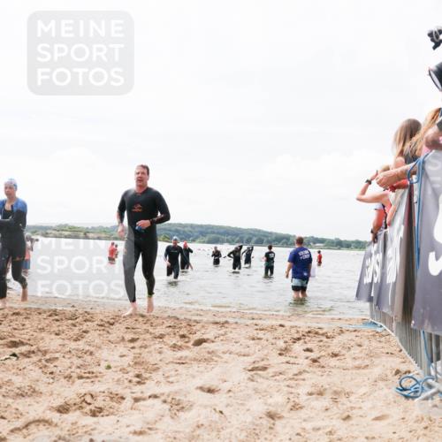 21.06.2026 - Viking Triathlon Michael Strokosch http://msf.ph/oto/9825600 21.06.2026 10:35:01 Schwimmen 26, 161, 199, 267, 386, 536 meine-sportfotos.de