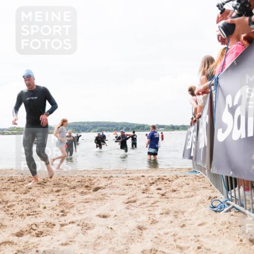 21.06.2026 - Viking Triathlon Michael Strokosch http://msf.ph/oto/9825620 21.06.2026 10:35:07 Schwimmen 18, 26, 199, 267, 372, 621 meine-sportfotos.de