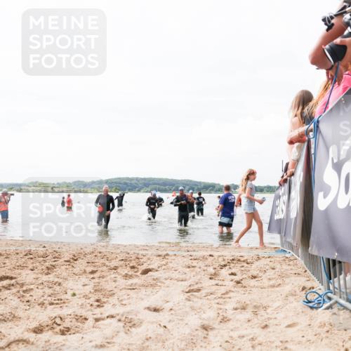 21.06.2026 - Viking Triathlon Michael Strokosch http://msf.ph/oto/9825624 21.06.2026 10:35:09 Schwimmen 18, 100, 267, 372, 621 meine-sportfotos.de