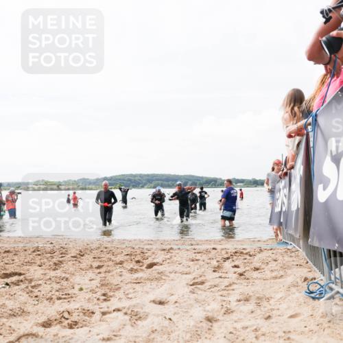 21.06.2026 - Viking Triathlon Michael Strokosch http://msf.ph/oto/9825626 21.06.2026 10:35:09 Schwimmen 18, 100, 267, 372, 621 meine-sportfotos.de