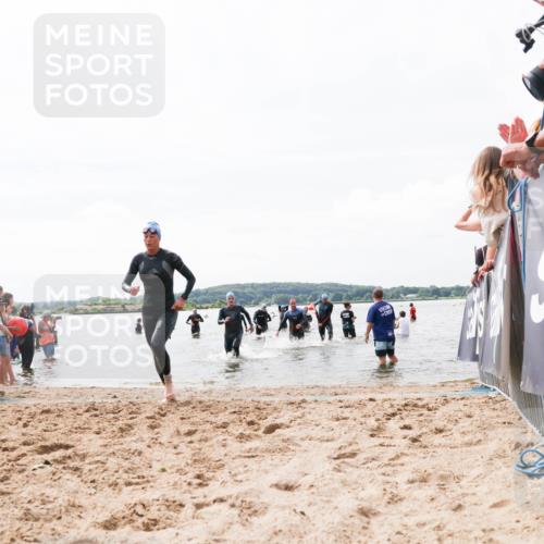21.06.2026 - Viking Triathlon Michael Strokosch http://msf.ph/oto/9825649 21.06.2026 10:35:17 Schwimmen 18, 73, 100, 372, 568, 621, 623 meine-sportfotos.de