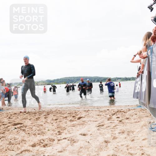 21.06.2026 - Viking Triathlon Michael Strokosch http://msf.ph/oto/9825659 21.06.2026 10:35:20 Schwimmen 18, 73, 100, 372, 490, 568, 623 meine-sportfotos.de