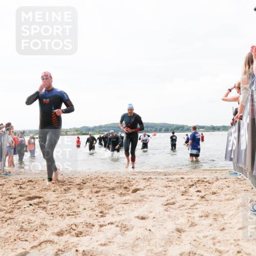 21.06.2026 - Viking Triathlon Michael Strokosch http://msf.ph/oto/9825670 21.06.2026 10:35:24 Schwimmen 73, 136, 194, 242, 380, 430, 490, 568, 623 meine-sportfotos.de