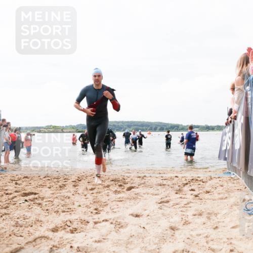 21.06.2026 - Viking Triathlon Michael Strokosch http://msf.ph/oto/9825674 21.06.2026 10:35:25 Schwimmen 73, 136, 194, 242, 380, 430, 490, 568, 623 meine-sportfotos.de