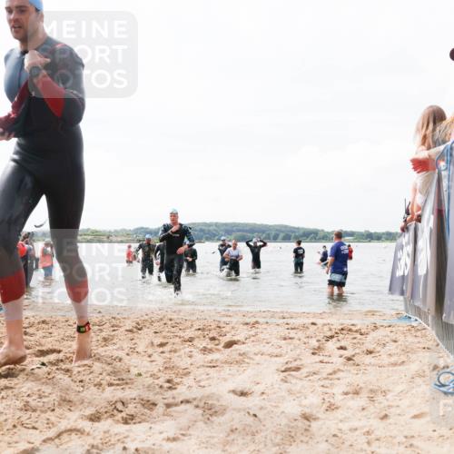 21.06.2026 - Viking Triathlon Michael Strokosch http://msf.ph/oto/9825677 21.06.2026 10:35:26 Schwimmen 73, 136, 194, 242, 311, 380, 430, 490, 568, 623 meine-sportfotos.de