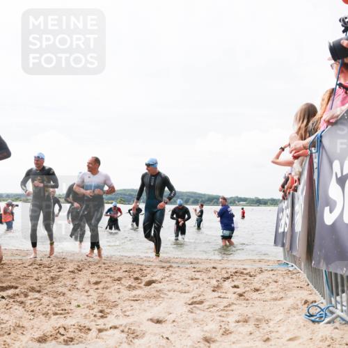 21.06.2026 - Viking Triathlon Michael Strokosch http://msf.ph/oto/9825695 21.06.2026 10:35:32 Schwimmen 49, 136, 194, 242, 311, 332, 380, 430, 490, 501, 551 meine-sportfotos.de