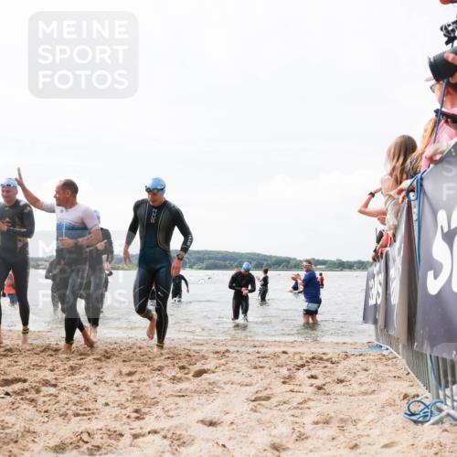 21.06.2026 - Viking Triathlon Michael Strokosch http://msf.ph/oto/9825697 21.06.2026 10:35:33 Schwimmen 49, 136, 194, 226, 242, 311, 332, 380, 430, 490, 501, 551 meine-sportfotos.de