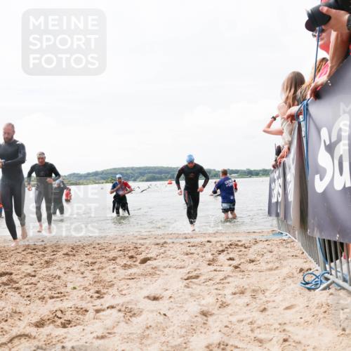 21.06.2026 - Viking Triathlon Michael Strokosch http://msf.ph/oto/9825703 21.06.2026 10:35:35 Schwimmen 49, 136, 194, 226, 242, 311, 332, 380, 430, 501, 551 meine-sportfotos.de