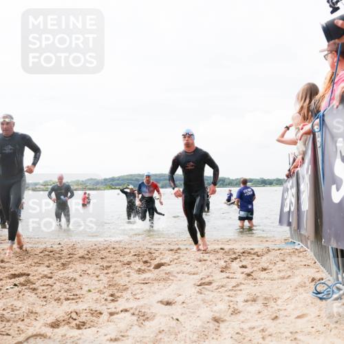 21.06.2026 - Viking Triathlon Michael Strokosch http://msf.ph/oto/9825708 21.06.2026 10:35:37 Schwimmen 49, 136, 194, 226, 242, 311, 332, 380, 430, 501, 551 meine-sportfotos.de