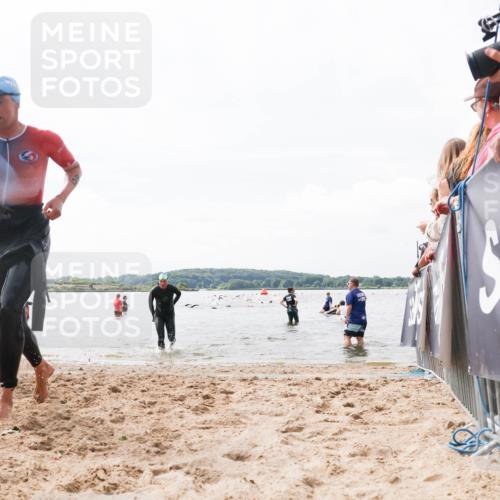 21.06.2026 - Viking Triathlon Michael Strokosch http://msf.ph/oto/9825717 21.06.2026 10:35:40 Schwimmen 49, 226, 311, 332, 501, 551 meine-sportfotos.de