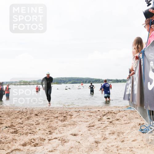 21.06.2026 - Viking Triathlon Michael Strokosch http://msf.ph/oto/9825720 21.06.2026 10:35:41 Schwimmen 49, 226, 311, 332, 501, 551 meine-sportfotos.de