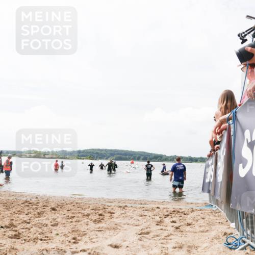 21.06.2026 - Viking Triathlon Michael Strokosch http://msf.ph/oto/9825735 21.06.2026 10:35:49 Schwimmen  meine-sportfotos.de