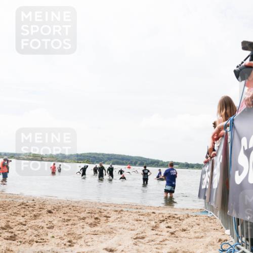 21.06.2026 - Viking Triathlon Michael Strokosch http://msf.ph/oto/9825748 21.06.2026 10:35:53 Schwimmen 137, 651 meine-sportfotos.de