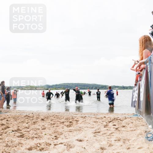 21.06.2026 - Viking Triathlon Michael Strokosch http://msf.ph/oto/9825765 21.06.2026 10:35:59 Schwimmen 20, 137, 202, 472, 651 meine-sportfotos.de