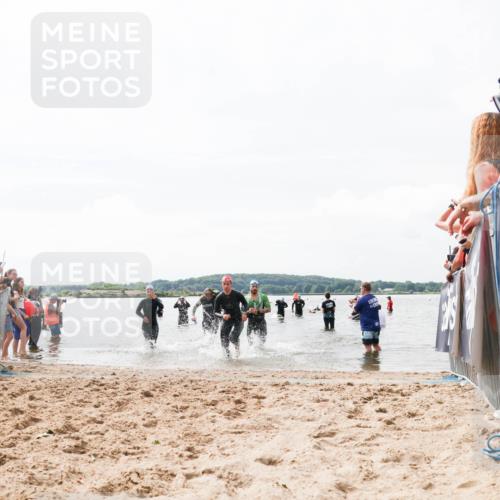 21.06.2026 - Viking Triathlon Michael Strokosch http://msf.ph/oto/9825770 21.06.2026 10:36:00 Schwimmen 20, 137, 202, 472, 651 meine-sportfotos.de