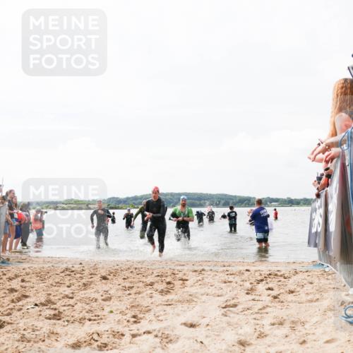 21.06.2026 - Viking Triathlon Michael Strokosch http://msf.ph/oto/9825771 21.06.2026 10:36:01 Schwimmen 20, 137, 202, 472, 651 meine-sportfotos.de