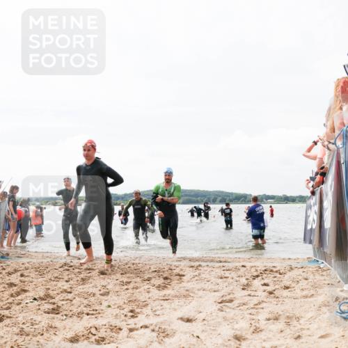 21.06.2026 - Viking Triathlon Michael Strokosch http://msf.ph/oto/9825775 21.06.2026 10:36:02 Schwimmen 20, 137, 202, 360, 472, 651 meine-sportfotos.de