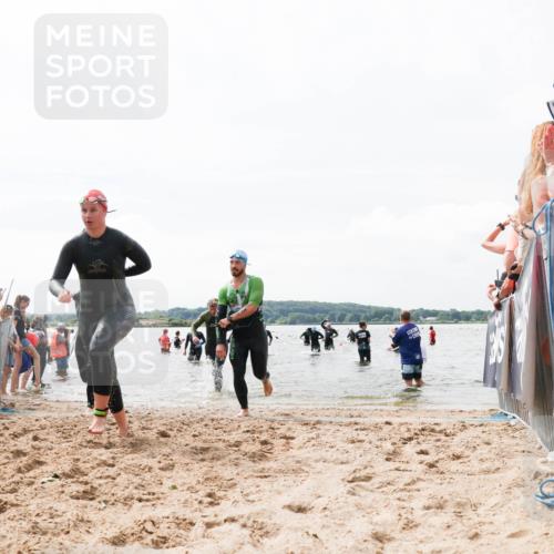 21.06.2026 - Viking Triathlon Michael Strokosch http://msf.ph/oto/9825776 21.06.2026 10:36:02 Schwimmen 20, 137, 202, 360, 472, 651 meine-sportfotos.de