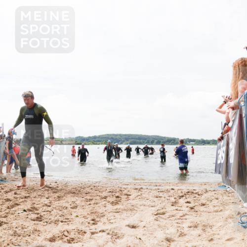 21.06.2026 - Viking Triathlon Michael Strokosch http://msf.ph/oto/9825783 21.06.2026 10:36:05 Schwimmen 20, 137, 200, 202, 360, 472, 530, 651 meine-sportfotos.de