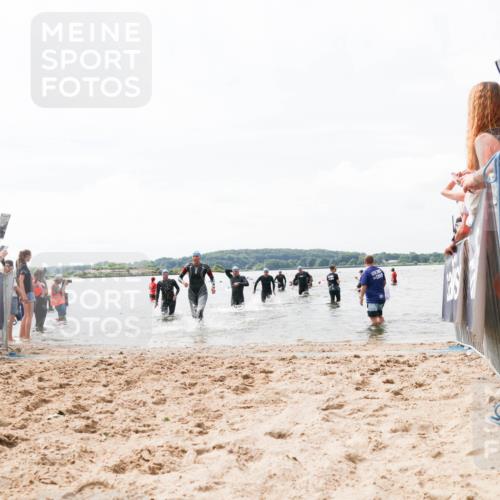 21.06.2026 - Viking Triathlon Michael Strokosch http://msf.ph/oto/9825788 21.06.2026 10:36:06 Schwimmen 20, 137, 200, 202, 360, 472, 530, 651 meine-sportfotos.de