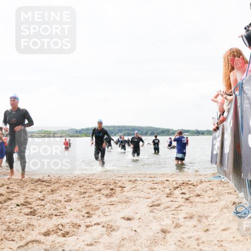 21.06.2026 - Viking Triathlon Michael Strokosch http://msf.ph/oto/9825807 21.06.2026 10:36:13 Schwimmen 20, 200, 323, 360, 530, 560, 656 meine-sportfotos.de