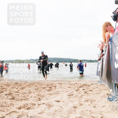 21.06.2026 - Viking Triathlon Michael Strokosch http://msf.ph/oto/9825818 21.06.2026 10:36:16 Schwimmen 200, 323, 360, 530, 556, 560, 656 meine-sportfotos.de