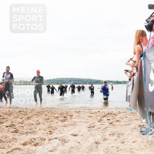 21.06.2026 - Viking Triathlon Michael Strokosch http://msf.ph/oto/9825831 21.06.2026 10:36:21 Schwimmen 16, 113, 205, 323, 556, 560, 656 meine-sportfotos.de