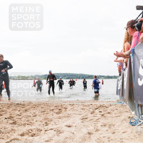 21.06.2026 - Viking Triathlon Michael Strokosch http://msf.ph/oto/9825845 21.06.2026 10:36:25 Schwimmen 16, 43, 113, 205, 323, 475, 556, 604, 656 meine-sportfotos.de