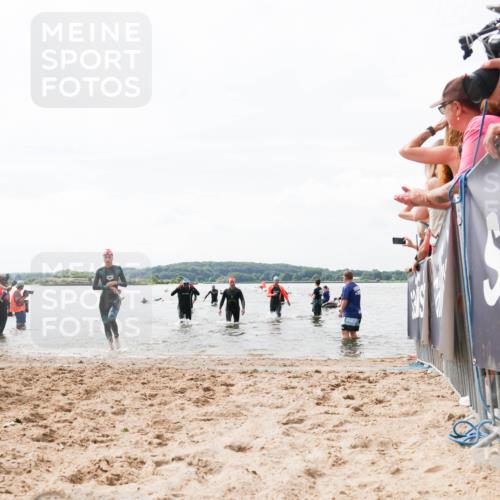 21.06.2026 - Viking Triathlon Michael Strokosch http://msf.ph/oto/9825883 21.06.2026 10:36:38 Schwimmen 43, 219, 404, 475, 543, 604, 612, 648 meine-sportfotos.de