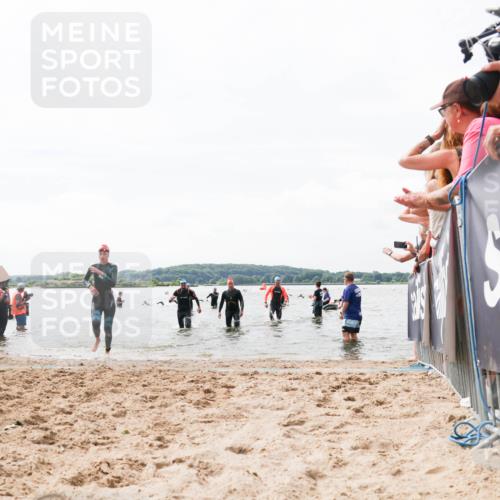 21.06.2026 - Viking Triathlon Michael Strokosch http://msf.ph/oto/9825884 21.06.2026 10:36:38 Schwimmen 43, 219, 404, 475, 543, 604, 612, 648 meine-sportfotos.de