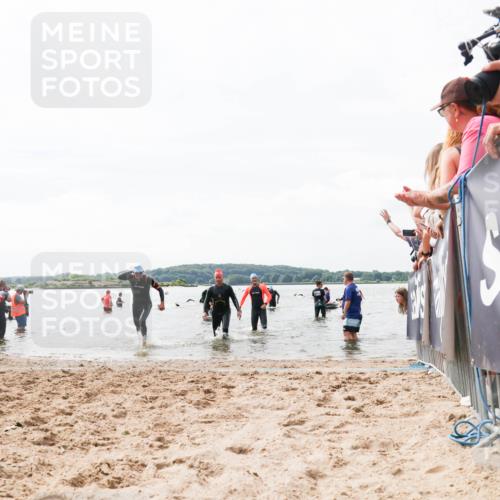 21.06.2026 - Viking Triathlon Michael Strokosch http://msf.ph/oto/9825894 21.06.2026 10:36:42 Schwimmen 219, 404, 526, 543, 612, 648 meine-sportfotos.de
