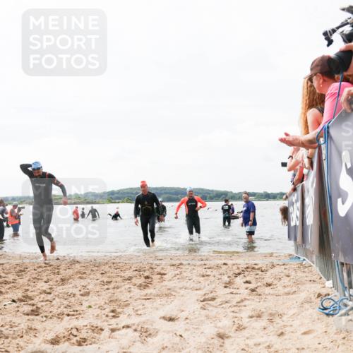 21.06.2026 - Viking Triathlon Michael Strokosch http://msf.ph/oto/9825900 21.06.2026 10:36:44 Schwimmen 219, 404, 526, 612, 648 meine-sportfotos.de