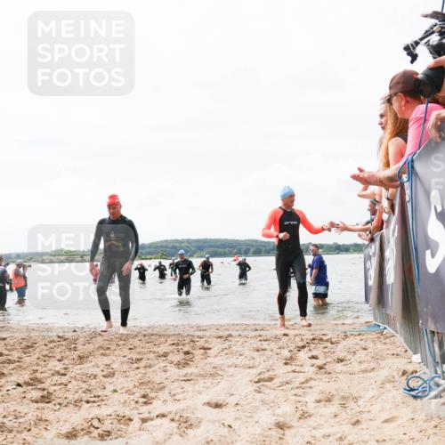 21.06.2026 - Viking Triathlon Michael Strokosch http://msf.ph/oto/9825908 21.06.2026 10:36:46 Schwimmen 219, 404, 526, 648 meine-sportfotos.de