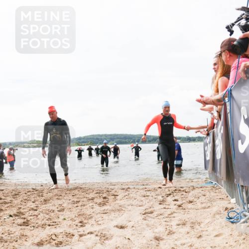 21.06.2026 - Viking Triathlon Michael Strokosch http://msf.ph/oto/9825909 21.06.2026 10:36:47 Schwimmen 68, 219, 404, 526, 648 meine-sportfotos.de