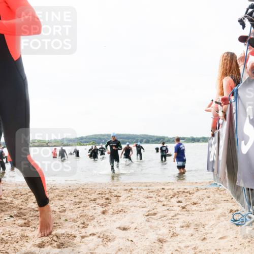 21.06.2026 - Viking Triathlon Michael Strokosch http://msf.ph/oto/9825916 21.06.2026 10:36:49 Schwimmen 68, 219, 404, 526, 648 meine-sportfotos.de