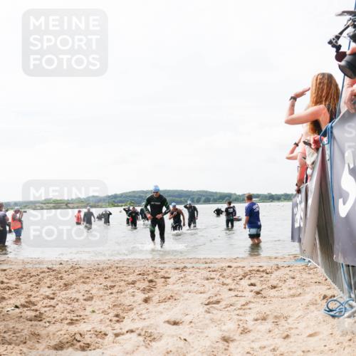 21.06.2026 - Viking Triathlon Michael Strokosch http://msf.ph/oto/9825918 21.06.2026 10:36:50 Schwimmen 68, 87, 219, 364, 526, 648 meine-sportfotos.de