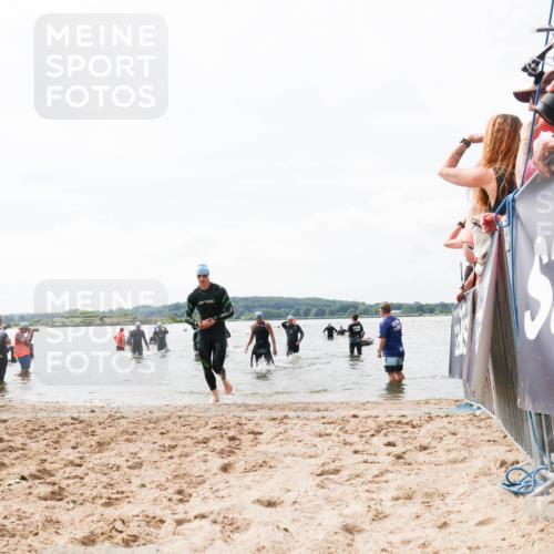 21.06.2026 - Viking Triathlon Michael Strokosch http://msf.ph/oto/9825921 21.06.2026 10:36:51 Schwimmen 68, 87, 219, 364, 526, 606, 648 meine-sportfotos.de