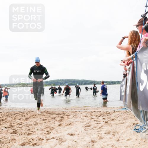 21.06.2026 - Viking Triathlon Michael Strokosch http://msf.ph/oto/9825924 21.06.2026 10:36:52 Schwimmen 68, 87, 122, 219, 364, 526, 606, 648 meine-sportfotos.de