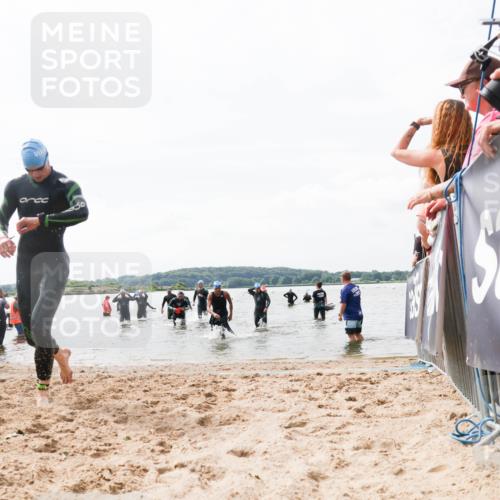 21.06.2026 - Viking Triathlon Michael Strokosch http://msf.ph/oto/9825926 21.06.2026 10:36:52 Schwimmen 68, 87, 122, 219, 364, 526, 606, 648 meine-sportfotos.de