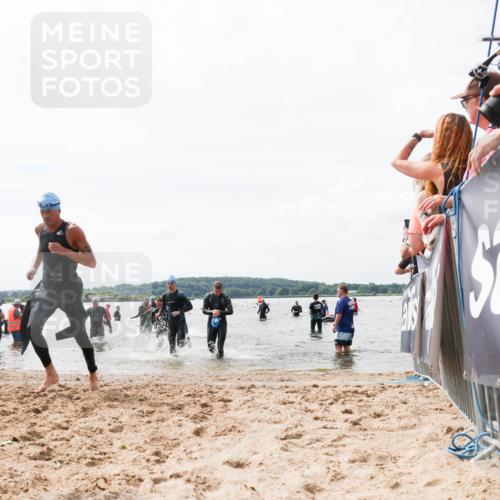 21.06.2026 - Viking Triathlon Michael Strokosch http://msf.ph/oto/9825939 21.06.2026 10:36:57 Schwimmen 68, 87, 122, 325, 364, 395, 526, 606 meine-sportfotos.de