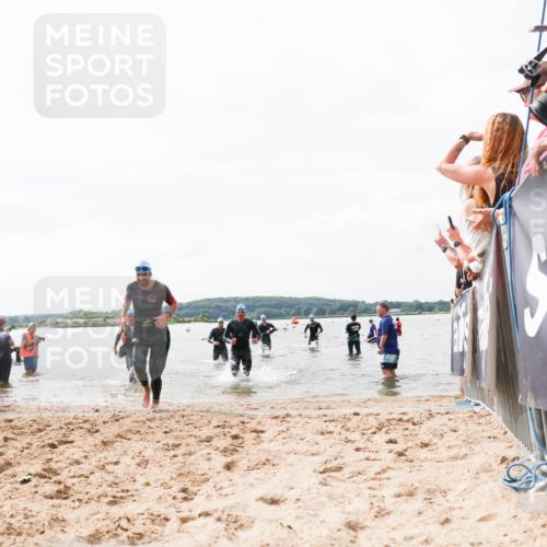21.06.2026 - Viking Triathlon Michael Strokosch http://msf.ph/oto/9825962 21.06.2026 10:37:04 Schwimmen 84, 87, 122, 186, 325, 364, 395, 407, 606 meine-sportfotos.de