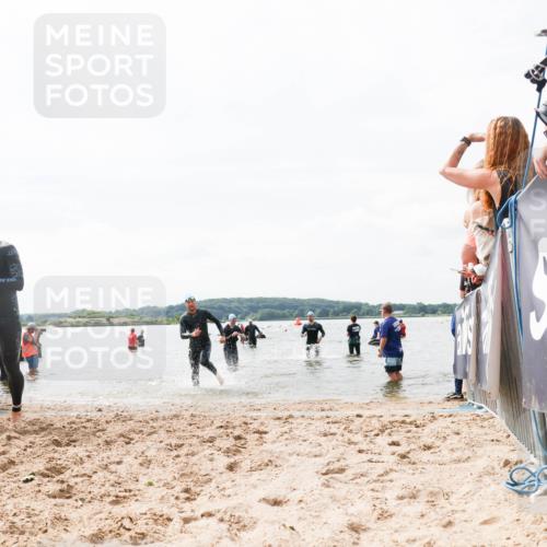 21.06.2026 - Viking Triathlon Michael Strokosch http://msf.ph/oto/9825976 21.06.2026 10:37:09 Schwimmen 84, 142, 186, 325, 395, 407, 553 meine-sportfotos.de