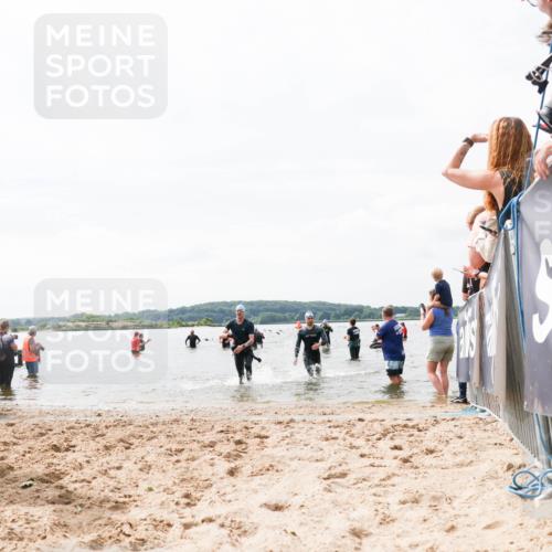 21.06.2026 - Viking Triathlon Michael Strokosch http://msf.ph/oto/9825985 21.06.2026 10:37:12 Schwimmen 84, 142, 186, 407, 553 meine-sportfotos.de