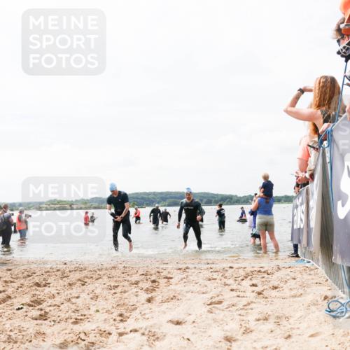 21.06.2026 - Viking Triathlon Michael Strokosch http://msf.ph/oto/9825991 21.06.2026 10:37:14 Schwimmen 84, 142, 455, 553 meine-sportfotos.de