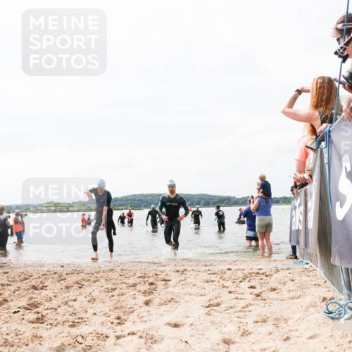 21.06.2026 - Viking Triathlon Michael Strokosch http://msf.ph/oto/9825993 21.06.2026 10:37:15 Schwimmen 84, 142, 455, 553 meine-sportfotos.de
