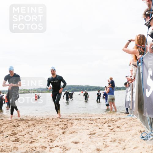 21.06.2026 - Viking Triathlon Michael Strokosch http://msf.ph/oto/9825997 21.06.2026 10:37:16 Schwimmen 84, 142, 455, 553 meine-sportfotos.de