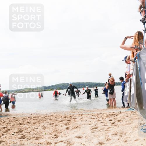 21.06.2026 - Viking Triathlon Michael Strokosch http://msf.ph/oto/9826010 21.06.2026 10:37:20 Schwimmen 64, 89, 142, 455, 553 meine-sportfotos.de