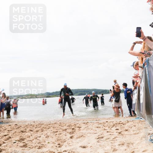 21.06.2026 - Viking Triathlon Michael Strokosch http://msf.ph/oto/9826015 21.06.2026 10:37:22 Schwimmen 64, 89, 142, 455, 553 meine-sportfotos.de